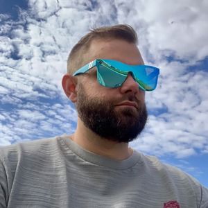 Meet your Posher, Jonathan